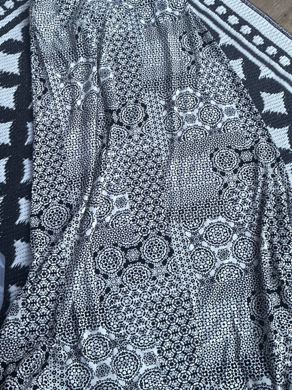 Artisan Ny Black and White Geometric Maxi Skirt